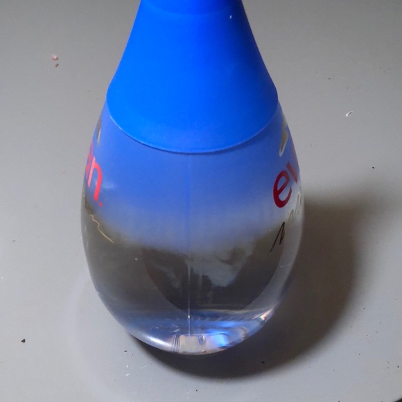 Evian millennium water filled capped bottle - Picture 6 of 8